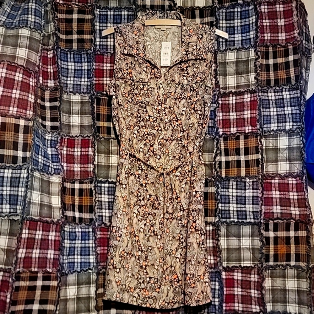 Loft Medium Petite Floral Dress